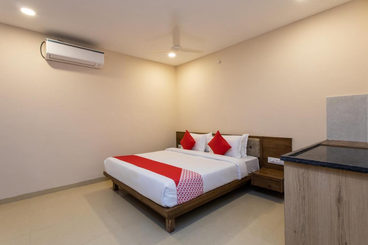 Oyo Hotel Badri Inn & Yatri Niwas Jabalpur Exterior foto