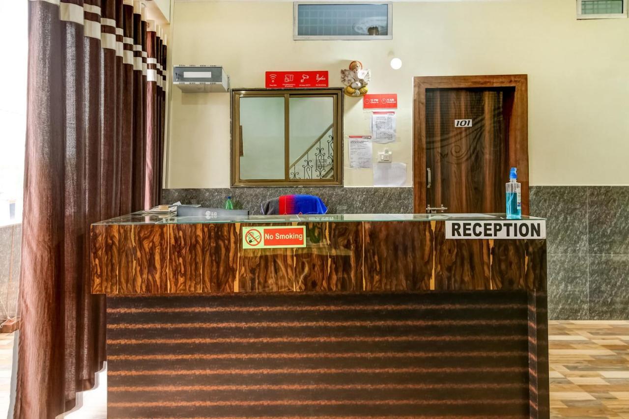 Oyo Hotel Badri Inn & Yatri Niwas Jabalpur Exterior foto